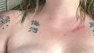 7 Months Pregnant, Older Woman Knows How to Keep a Man Satisfied