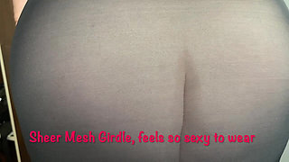 Mrs Mature Feet Wearing Original Fully Fashioned Stockings