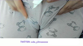 Turkish Camel Toe Masturbation