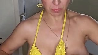 webcam camgirl cam brunette masturbate masturbation