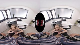 Kathy Anderson, Lady Bug VR Porn: My Big Fucked Up Family Again - VirtualTaboo
