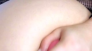 Amateur brunette chick toying her ass and pussy on webcam