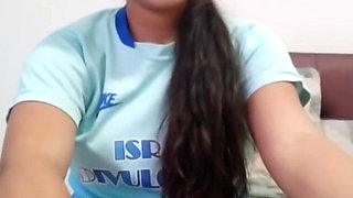 Desi Girl Showing Her Body in Bedroom