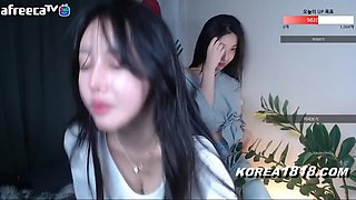 Sexy Korean Nipslip at 5:02 !