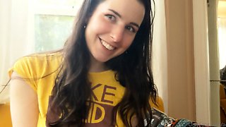 Hot brunette from squirt masturbating on webcam