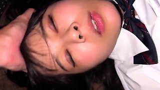 Amateur girlfriend gives blowjob with facial cumshot