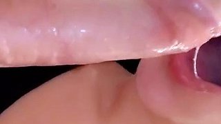 Cute amateur webcam teen girl toying pussy on webcam