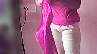 Desi Cheating Sexy Body Housewife Tempting Me with Dress Changing Video