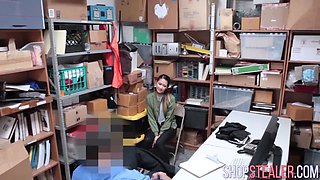 Petite robber providing blowjob and drilled