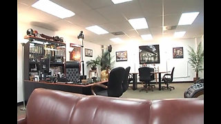 Pussy fucking in office