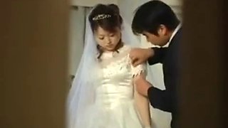 Real Asian bride gets hardcore