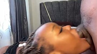 Amateur black couple had fun in bedroom