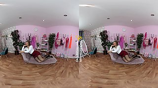 Stephanie Bonham Carter Solo - Redhead Pantyhose Striptease