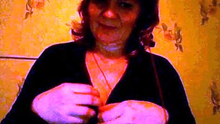 Mature Russian Amateur Irina Shows Off on Webcam