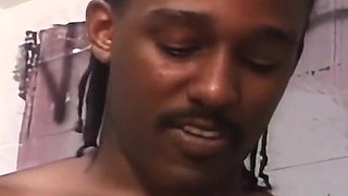 Pregnant MILF Fucks Bricklayer