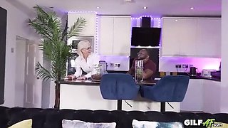 Hot Granny Jacy Takes Huge Black Cock - Hardcore Interracial GILF Sex