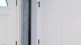 Sex Wife uses hired poolguys pool noodle for some fun