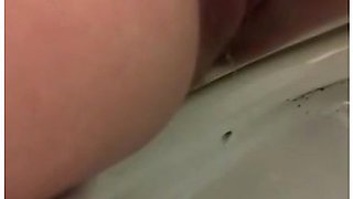 Jilling Off And Stroking Hard Clit Til I Squirt!