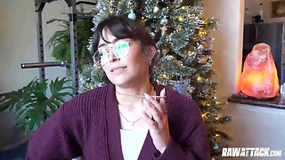 Kitty Valace gifts her pussy to him POV