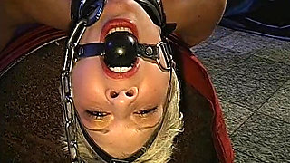 Blowbang Bukkake and Sperm Spit Swapping Babes Ggg John Thompson