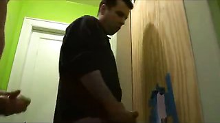 TIMSuck Exclusive: DIY GLORYHOLE