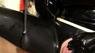 Mistress Danica latex solo masturbation