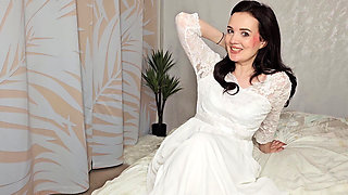 Bride Cheats with Best Man on Wedding Day JOI