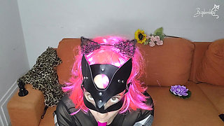 My natural, big tits are throbbing! Pussy mask on, I'm pleasuring myself