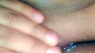 Indian Girl Not Controlling Getting Fingering in Her Main Part Hardly