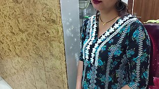 Left the Neighbor's Bhabhi with Big Breasts on the Pretext of Asking for Sugar