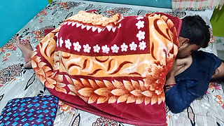 Beautiful aunty wants to big cock.