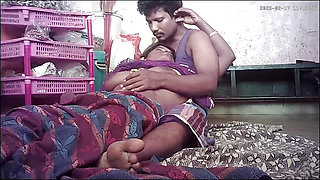 Indian village house wife hot show and eat milk housband