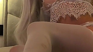 Her Pink Pussy Is Very Tight but She Put Fingers in It and Rub Clit Until Cums with Moaning