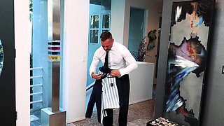 Fucking My Boss to Become His New Wife