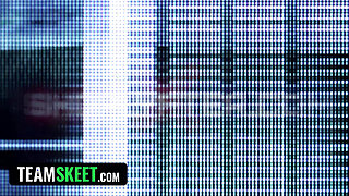 🔥 Naked and Vulnerable: A Thrilling Gangbang in the Office