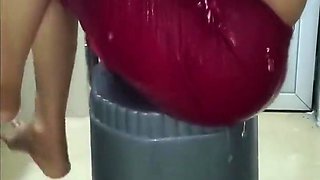 Desi Hot Aunty Shower New Viral Video
