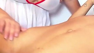 Lesbians Doing a Great Show of Hot Pussy Licking