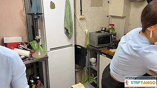 dirtypub Passionate parade at stripTango