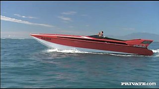 Yasmine Gold Masturbates While Having Her Asshole Drilled on a Beach - Private Porn Sex Videos