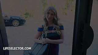 Fucking your sexy girlfriend Ella Reese in a horny seduction scene