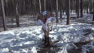 Compilation Golden Shower Of Hairy Pussy Outdoors In Winter. Amateur Fetish With Urine On White Snow. 10 Min