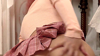 Playing with My Pussy on Lunch Break