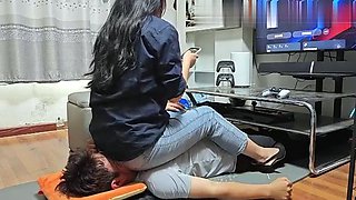 Chinese Femdom - Facesitting HumanChair HumanSeat