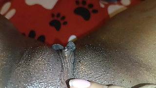 I'm left alone at home and I get a delicious orgasm