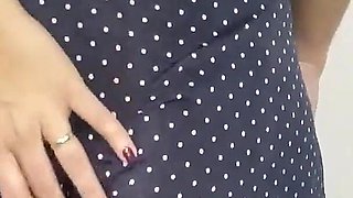 Real amateur wife showing her pussy to strangers and her husband can´t help himself and gives a lot of cum on her big butt