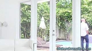 Teen nanny gets jizz