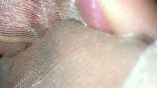 Amateur Foot Fetish Girlfriend Sucks and gives a Footjob
