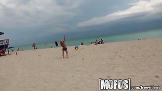 Mofos - joy in the sun with sammi clair