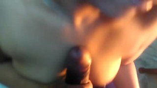 Desi Bhabhi Giving Handjob - DesiPapa