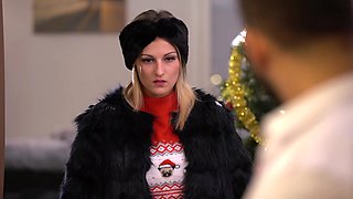 Miriam More and May Thai love office orgy - Jacquie et Michel TV